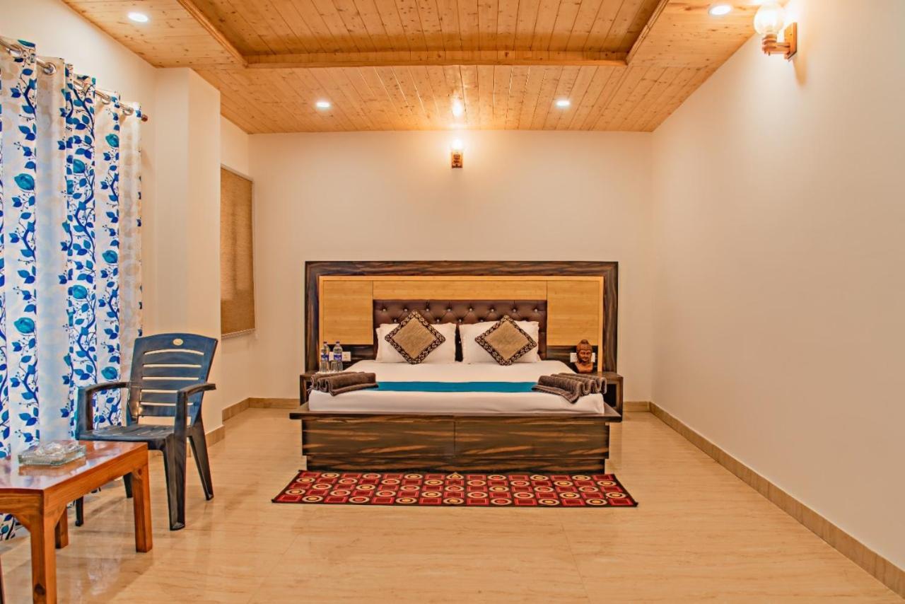Mystic Kasauli I Pvt Balcony I Peacefull Area I Serviced Apt I By Exotic Stays Buitenkant foto