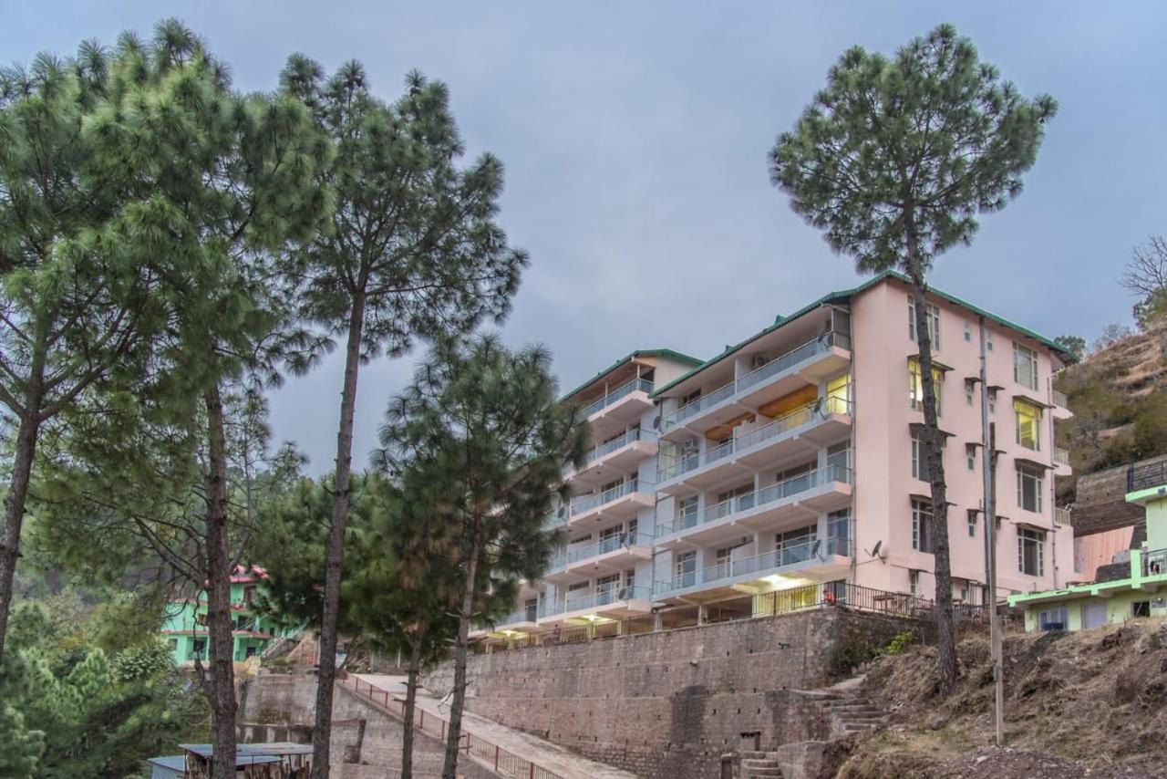 Mystic Kasauli I Pvt Balcony I Peacefull Area I Serviced Apt I By Exotic Stays Buitenkant foto